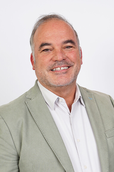 Photo of Gonzalo Echeverría